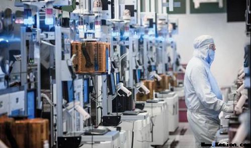 ?不再分享5G芯片成果？英特爾與紫光展銳決裂！